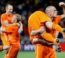 Sneijder y Robben esperan