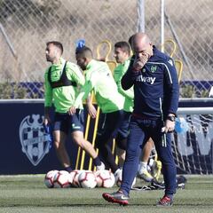 Levante: las opciones de Paco López para Butarque