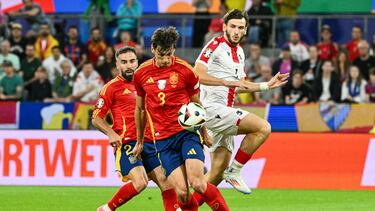 Le Normand se marcó en propia puerta ante Georgia.