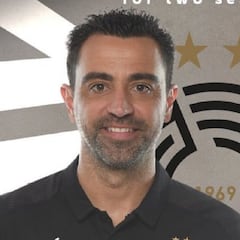 Oficial: Xavi Hernández renueva dos temporadas con el Al Sadd