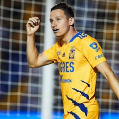 Tigres endereza camino con goleada al Querétaro