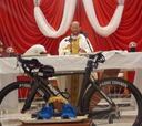 El triatlón, toda una religión para el sacerdote Edison Serna