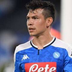 En medio de los rumores, 'Chucky' Lozano inició pretemporada con Napoli