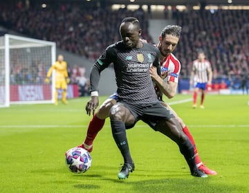 Sadio Mané y Sime Vrsaljko.