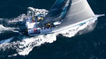 La flota 'vuela' al Ecuador con el 'Telefónica' tercero