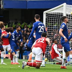 Why is the Premier League match between Arsenal and Chelsea on Tuesday 2 May and not this weekend?