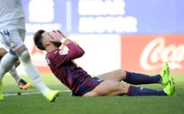 Sergi Enrich se lamenta de una ocasión.