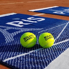 El gobierno francés ya baraja un aplazamiento de Roland Garros