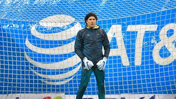 ¿Cómo andamos en penales? Porcentajes de Memo Ochoa ante los 11 pasos