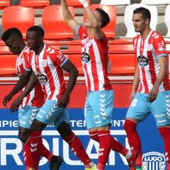 Escriche se estrena en Segunda y acaba con la sequía del Lugo