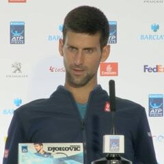 El lío de Djokovic con un periodista por su pelotazo