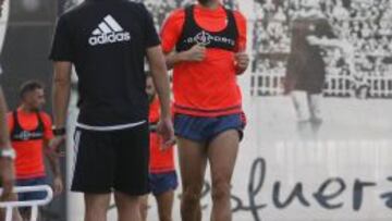 Barragán: "La lesión de Moutinho nos viene bien"