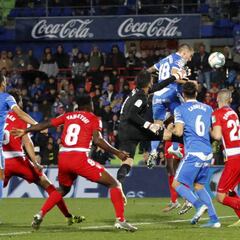 El Getafe rebaja la euforia del Granada en el cierre de jornada