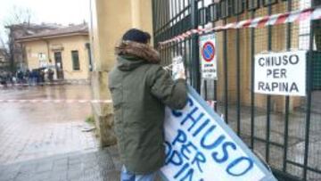 Las puertas cerradas en las instalaciones del Parma.