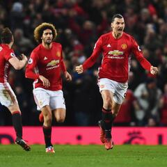 Ibra arregla a medias el error de Pogba y se escapa el Chelsea