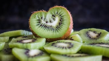 El kiwi tiene más propiedades de las que podríamos pensar en un primer momento.