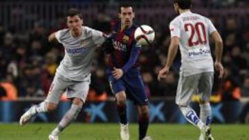 Busquets: "Juanfran quiso dar a la pelota y al final me dio a mí"