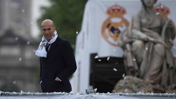 Zinedine Zidane seguirá al frente del banquillo del Real Madrid