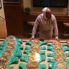 ¿Cuánto ganó Floyd Mayweather en sus últimas peleas?