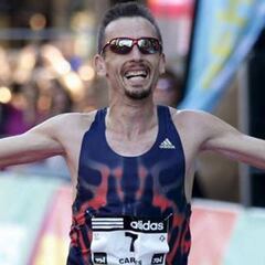 Carles Castillejo impone su ley y gran victoria de Janet Becerra