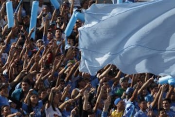 FÃºtbol, OâHiggins v Universidad de Concepcion.
Decimoquinta fecha, campeonato de Clausura 2016. 
Hinchas de OâHiggins alientan durante el partido contra Universidad de Concepcion por primera divisiÃ³n disputado en el estadio Bicentenario El Teniente.
Rancagua, Chile. 
30/04/2016 
Marcelo Hernandez/Photosport*********
 
Football, OâHiggins v Universidad de Concepcion. 
15 th date, Clousure Championship 2016. 
OâHiggins fans cheer during the fisrt division football match against Universidad de Concepcion at El Teniente stadium in Rancagua, Chile. 
30/04/2016 
Marcelo Hernandez/Photosport