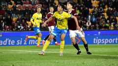 Llegó el primer gol de Matías Succar en FK Teplice