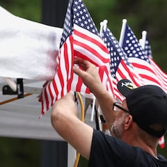 ¿Por qué la bandera de Estados Unidos tiene 13 barras y 50 estrellas? Este es su significado y origen