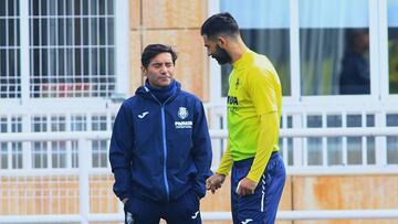 15/02/24 VILLARREAL CF ENTRENAMIENTO 
MARCELINO CON ALBIOL