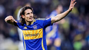 AMDEP4733. BUENOS AIRES (ARGENTINA), 15/08/2024.- Edinson Cavani de Boca celebra un gol este jueves, en el partido de ida de octavos de final de la Copa Sudamericana entre Boca Juniors y Cruzeiro en el estadio La Bombonera en Buenos Aires (Argentina). EFE/ Juan Ignacio Roncoroni