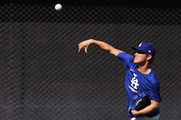  Los Angeles Dodgers starting pitcher Yoshinobu Yamamoto. EFE/EPA/ALLISON DINNER
