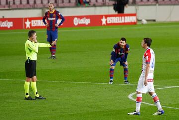 El VAR anuló un gol de Messi.