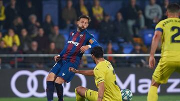 Mario Gaspar of Villarreal and Jose Luis Morales of Levante during the La Liga Santander match between Villarreal and Levante at Estadio de la Ceramica on February 15, 2020 in Vila-real, Spain
Maria Jose Segovia / AFP7 / Europa Press
15/02/2020 ONLY F