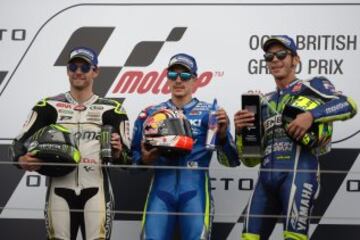 Cal Crutchlow, Maverick Viñales y Valentino Rossi.