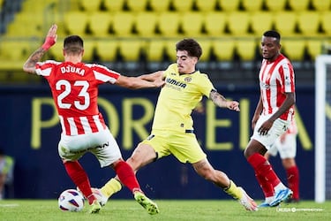 Por sus botas pasaron las opciones del filial para volver a meterse en el partido, pero Rubén Yáñez, portero sportinguista, lo evitó.