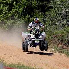 Ignacio Casale brilla para quedar líder de la general en el Dakar