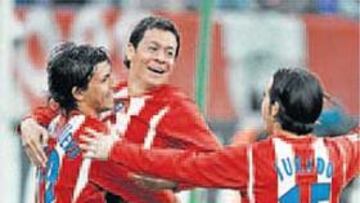 Los jugadores del Atlético celebran un gol.