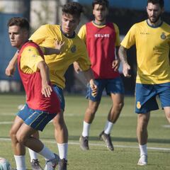 Melendo, sobre las posibles ventas: "Siempre hay relevo"