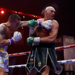 Así conectó Usyk el golpe que puso a Fury contra las cuerdas