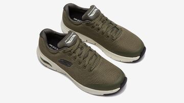 Skechers para hombre en oferta.