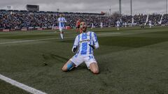 En Nesyri, jugador del Legan&eacute;s celebrando un gol