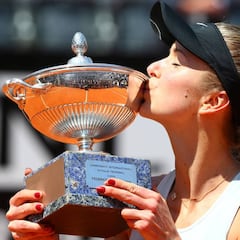 Svitolina repite título ante una Halep agotada y lesionada