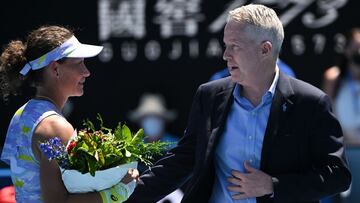 El director del Open de Australia, abucheado por el caso Djokovic