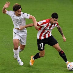 Aprobados y suspensos del Athletic: Berchiche, un titán, y los dos centrales