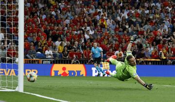 3-0. Mikel Oyarzabal marcó el tercer gol.