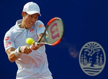 Kei Nishikori in action against Carlos Berlocq