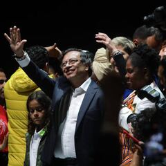 Así ha sido la primera entrevista de Gustavo Petro como presidente de Colombia: mejores momentos y frases