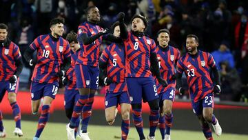 Estados Unidos aprovechó las condiciones climáticas y que tienen mejor fútbol que Honduras para vencerlo 2-0 en el gélido clima de la ciudad de Minnesota.