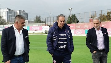 “Fui a comer un churrasco, cuando me desesperé, pagué, y vi que hice un equipo con 12 jugadores”