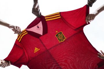 Descubre las camisetas oficiales para la próxima Eurocopa