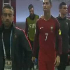 El intento fallido de consuelo de Pepe a Cristiano: frío como el hielo...